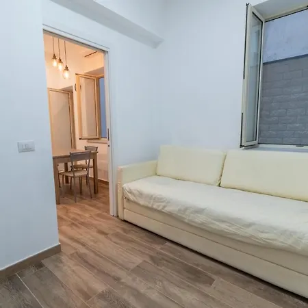 Paloma Apartment *